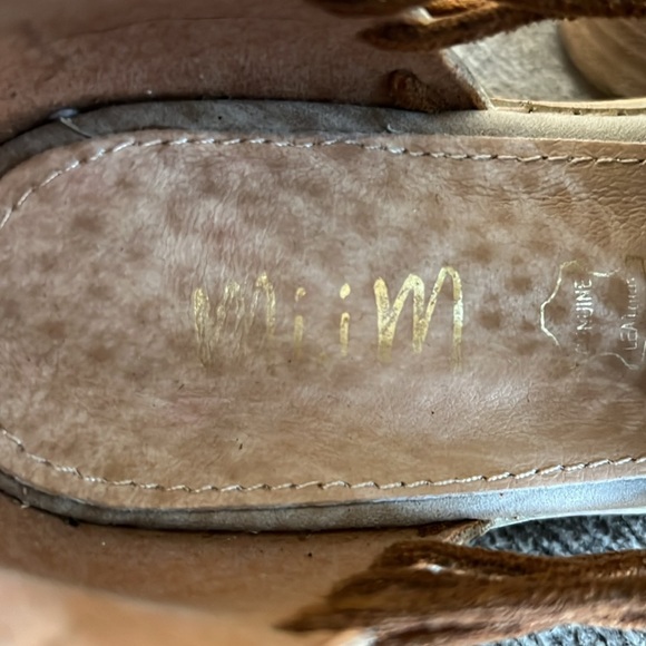 Mi.iM Ariel Heeled Ankle Booties Beige Vegan Suede Perforated boots Size 10 NWOB - Picture 6 of 10